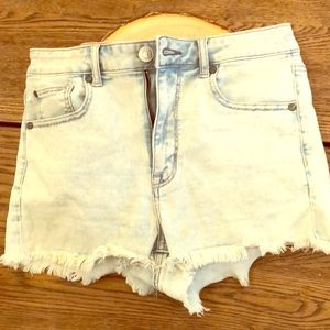 American Eagle denim shorts size 8